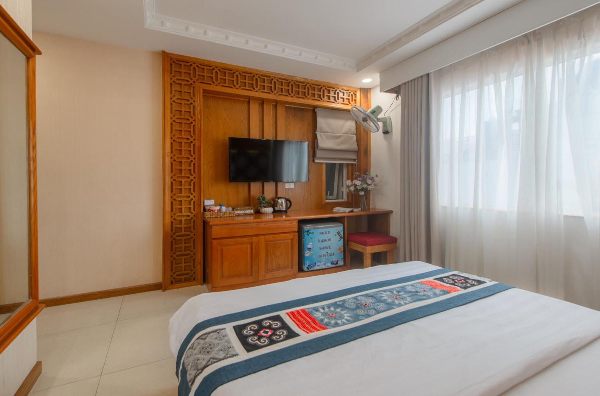 Anh Dao Hotel Хошимин Экстерьер фото